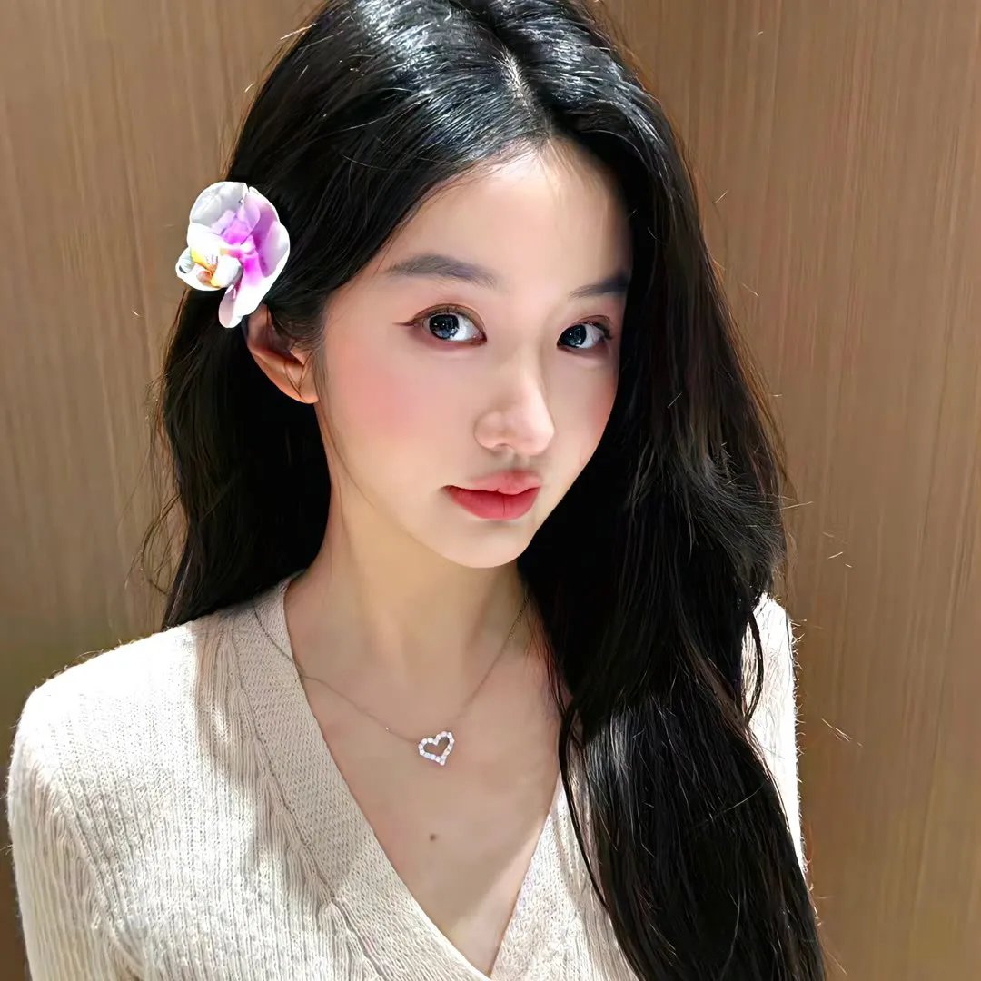 龙纹身的女鬼入镜